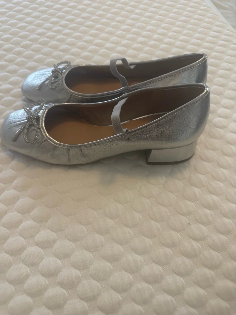 Maeve Silver Ballet flats Mary Jane Low Block Heel Pumps with Decorative Bow